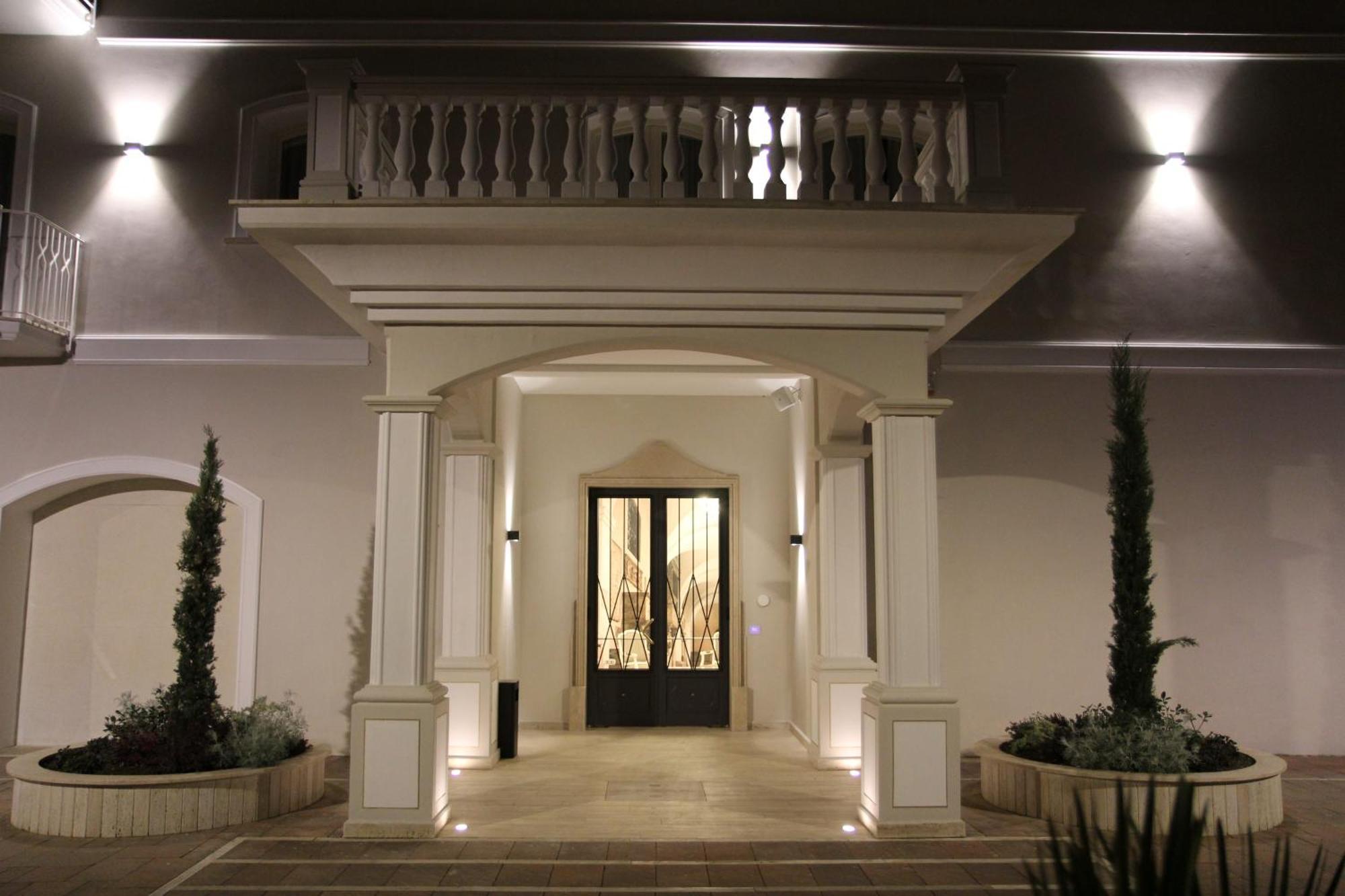 Suites & Apartments Liola' Castrocielo Εξωτερικό φωτογραφία