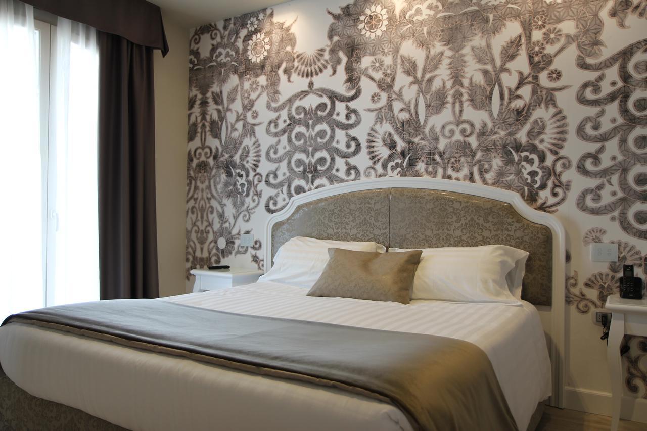 Suites & Apartments Liola' Castrocielo Εξωτερικό φωτογραφία
