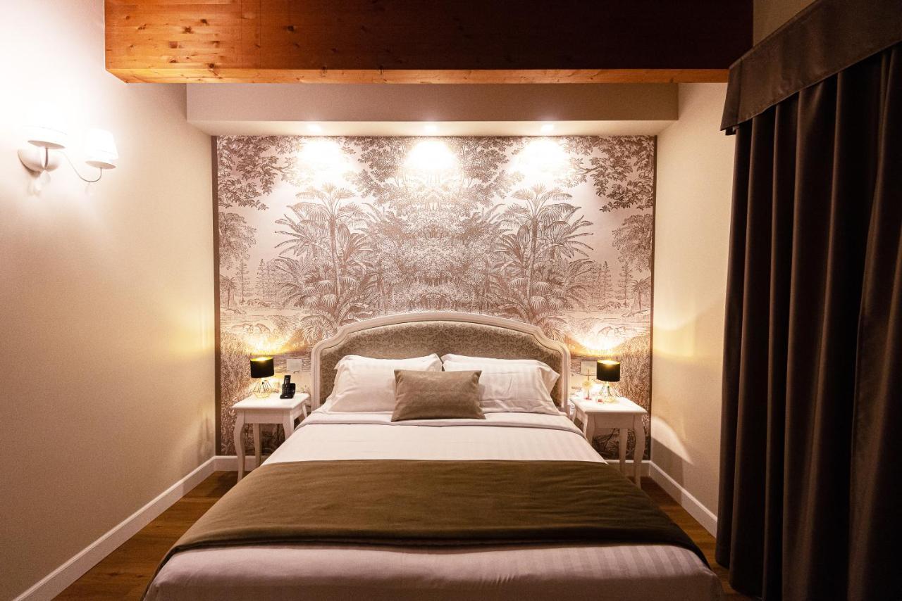 Suites & Apartments Liola' Castrocielo Εξωτερικό φωτογραφία